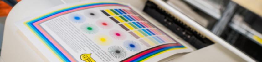 kleurencartridges in een inkjetprinter